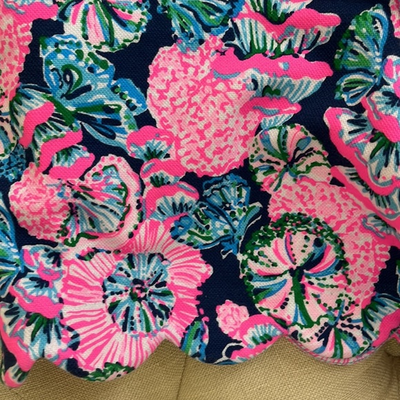 Lilly Pulitzer Buttercup knit shorts “Oyster Bay Navy..." - sz 4 - NWT - Picture 4 of 11